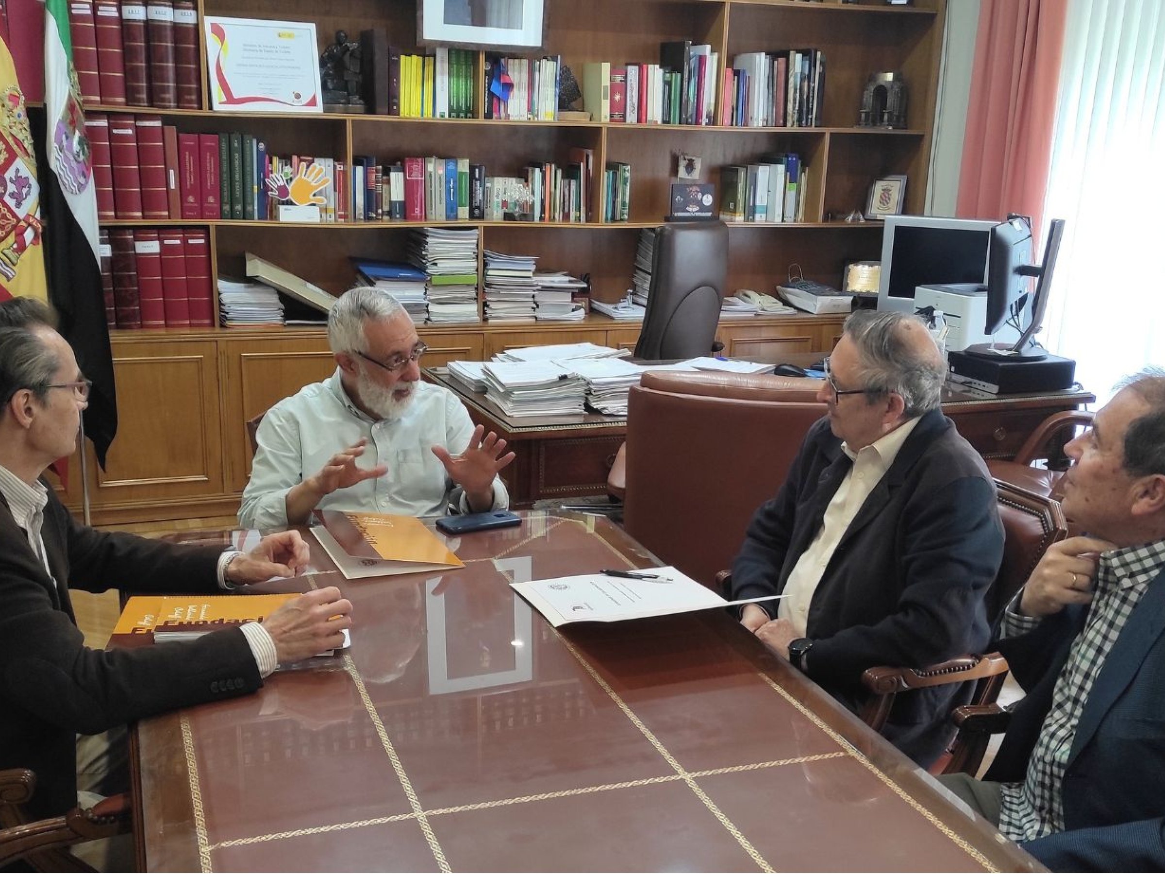 Convenio FValhondo Asociación Musical Cacereña